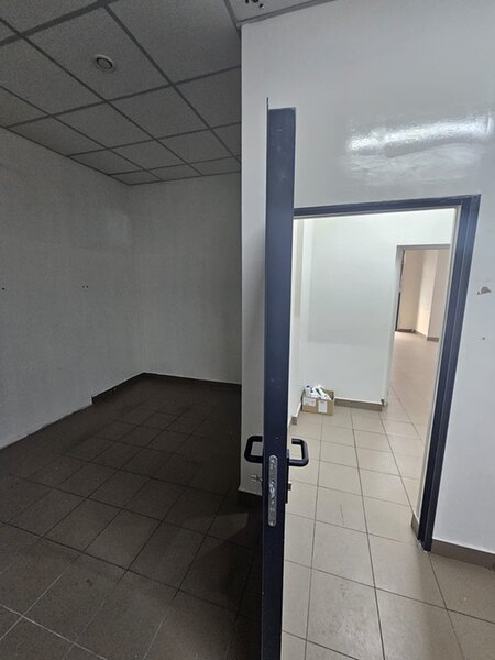 Stefan cel Mare, Spitalul Colentina, de inchiriat spatiu comercial.